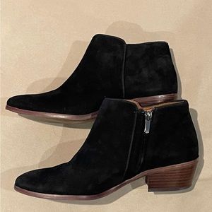 NEW Sam Edelman Black Suede booties. Size 9.5 Never worn